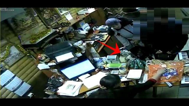 Кража телефона из сумки в магазине г. Санкт-Петербург смотреть онлайн