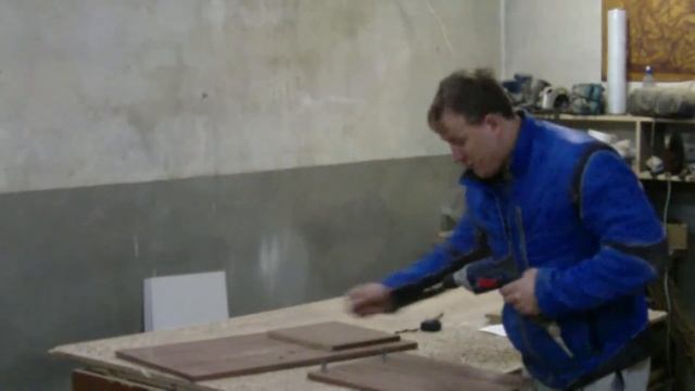 КАК СДЕЛАТЬ ЖУРНАЛЬНЫЙ СТОЛ СТОЛИК САМОМУ СВОИМИ РУКАМИ смотреть онлайн