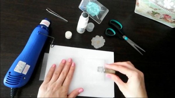 Эмбоссинг в скрапбукинге. Что нужно для эмбоссинга и мастер класс по его выполнению.