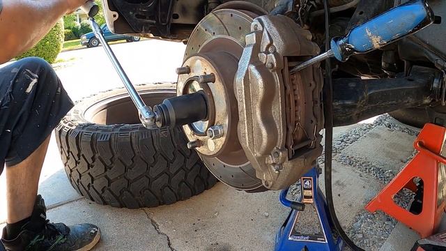 Balero delantero TOYOTA TUNDRA 2008 ( Front Wheel Bearing ) смотреть онлайн