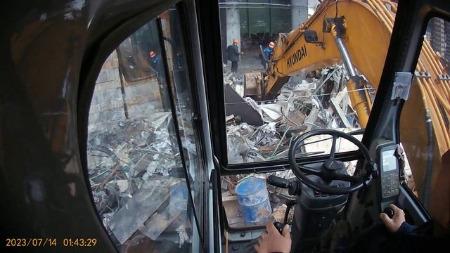 экскаватор HYUNDAI 140 W 7. смотреть онлайн