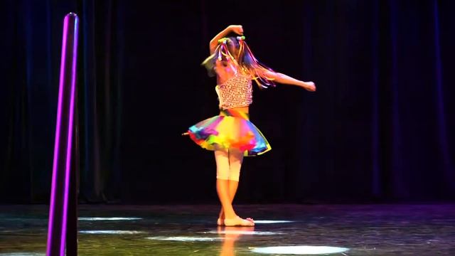 Школа Танцев Движение "Такой Возраст" смотреть онлайн