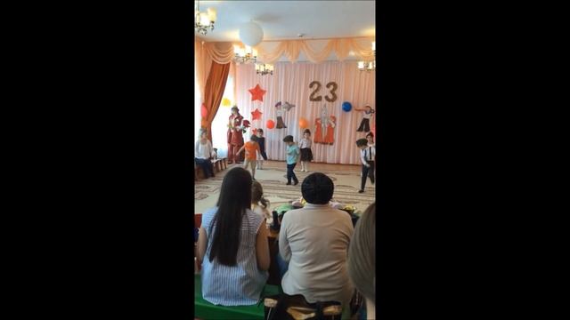 23 февраля Средняя группа смотреть онлайн