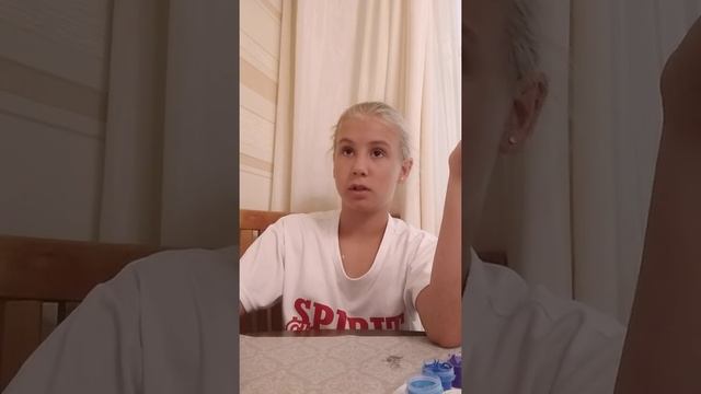 Как нарисовать перо переход гуашью на руке смотреть онлайн