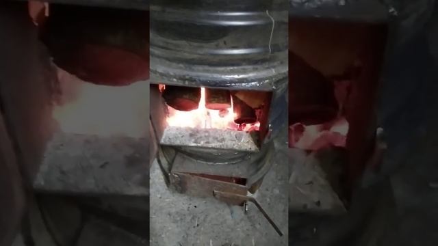 Печка буржуйка с дисков первий запуск смотреть онлайн