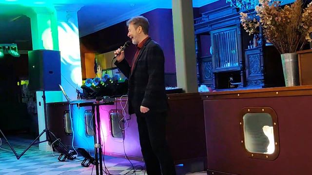 Цветёт малина за окном смотреть онлайн