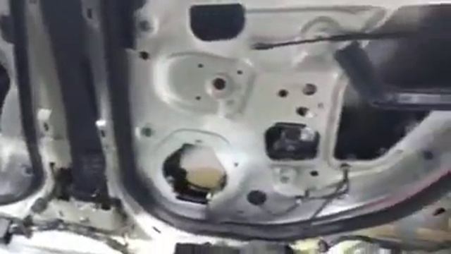 Владельцы Опель Астра хвалят свой автомобиль, но многие жалуются на шум в салоне смотреть онлайн