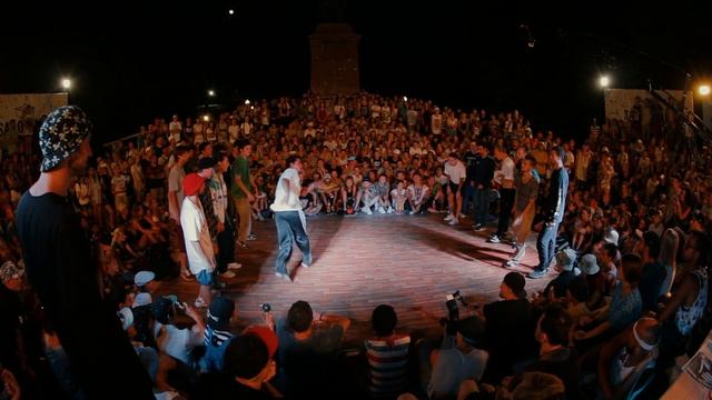 YSJ 2016 | Командные батлы | Sons of USSR vs Crazystan смотреть онлайн