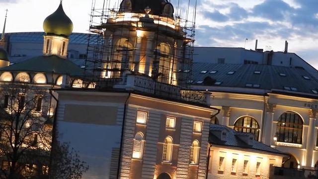 Подготовка к майским праздникам на "Красной Площади" смотреть онлайн