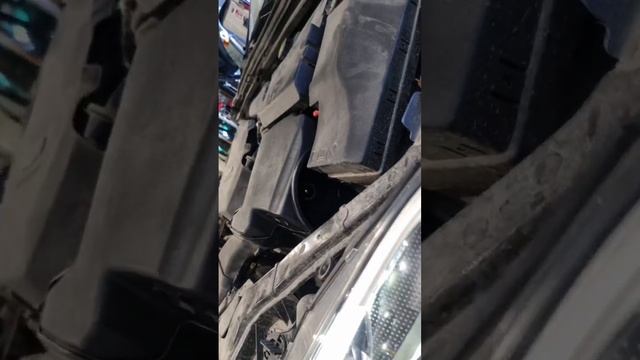 Volvo v40 T3 2015 with custom made air intake filter. смотреть онлайн
