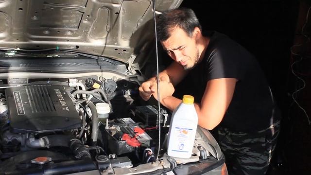 Постоянно горит BRAKE - Pajero sport смотреть онлайн