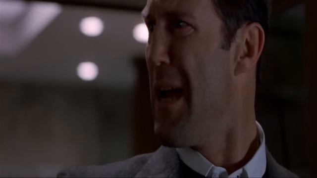 "London" - Best scene!! :D смотреть онлайн