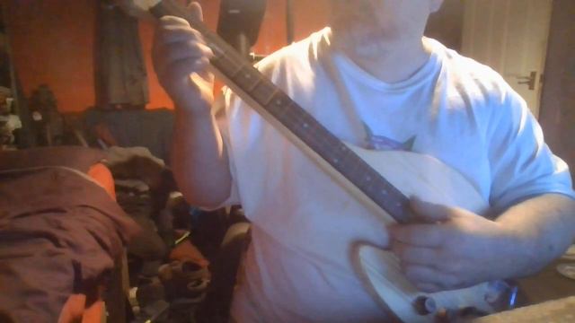 Idle Strumming смотреть онлайн