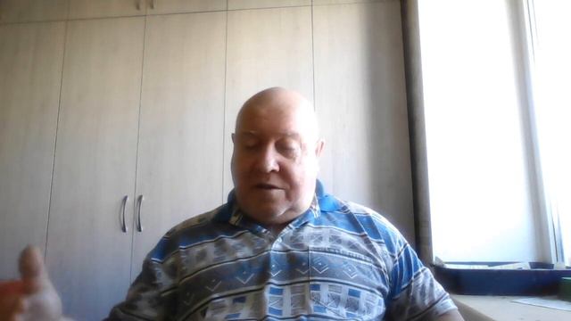 Москвич выбросил 13 000 000 рублей в мусорный контейнер... смотреть онлайн