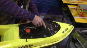 Закормочный кораблик. Выставка Active Expo Fest «Рыбалка.Охота.Туризм. 2019»