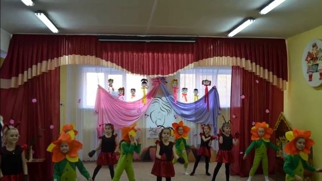 день матери