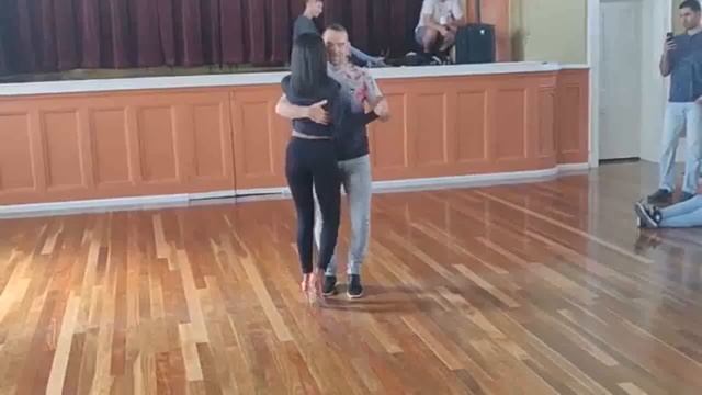Isabelle & Felicien - Kizomba (Stefflon Don ft. Abra Cadabra - Envy Us) смотреть онлайн