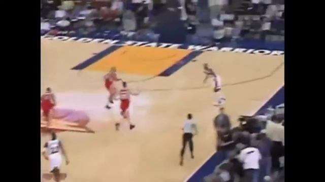 Baron Davis 27 Points 13 Ast Vs. Rockets, 2005-06. смотреть онлайн