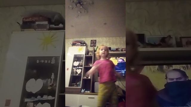 Нанушка - танец Уэнсдей. смотреть онлайн