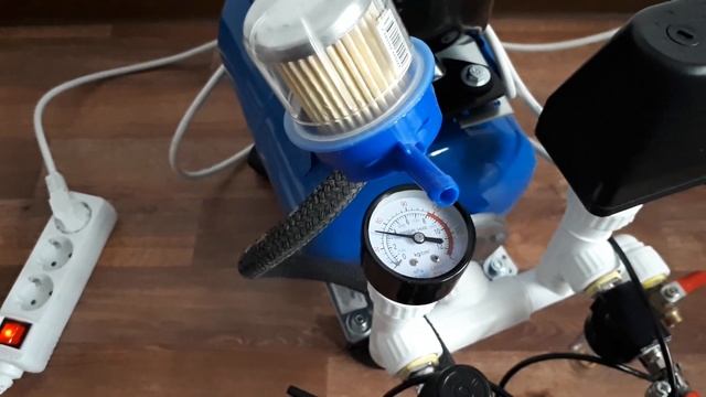 Тихий компрессор из мотора от холодильника и гидроаккумулятора смотреть онлайн