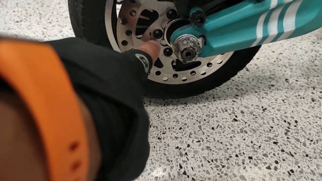 VSETT 9 O 9 PLUS! COLOMBIA-BUCARAMANGA USO DESPUES DE 2 MESES! CASI 300 KILOMETROS RECORRIDOS! смотреть онлайн