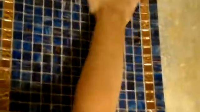 Укладка мозаичного панно и снятие пленки смотреть онлайн