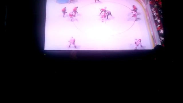 4 игра сезона. Чикаго Блекхоукс - Детройт Ред Уингз. смотреть онлайн