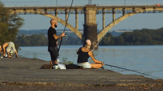 CANON 5D Mark II, RAW Video 2784 x1160 / 23.98 fps, 12 bit - Magic Lantern смотреть онлайн