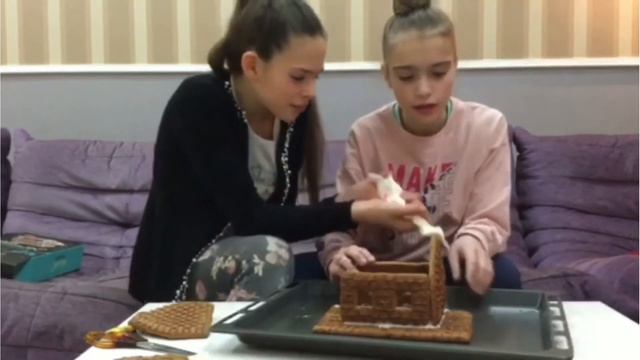 ПРЯНИЧНЫЙ ДОМИК своими руками #пряничныйдомик смотреть онлайн