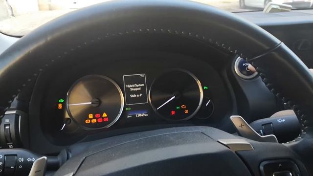 Lexus IS300H "Hybrid System Stopped" on startup error смотреть онлайн