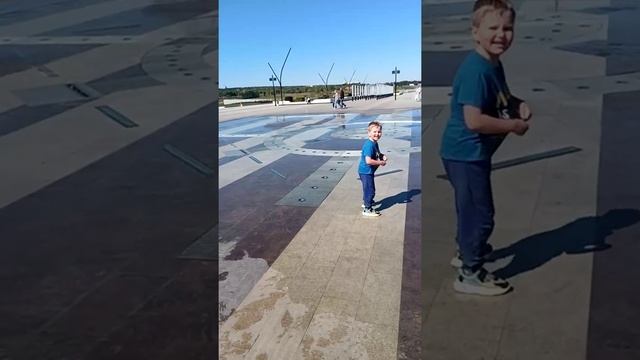 Магнитогорск, парк "Притяжение", фонтан смотреть онлайн