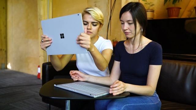 Microsoft Surface Book 2: Для работы смотреть онлайн