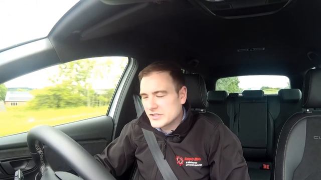 Seat Leon ST 300 Cupra Estate | 3 Good 3 Bad смотреть онлайн