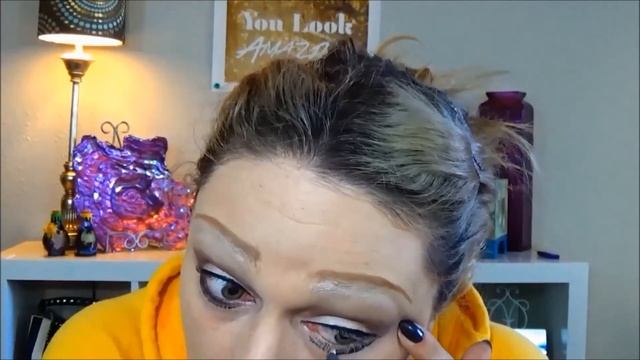 Broken Doll - Halloween Makeup Tutorial смотреть онлайн