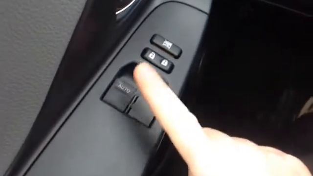 New 2015 Toyota Yaris LE Vehicle Demo from 802 Toyota of Vermont! смотреть онлайн