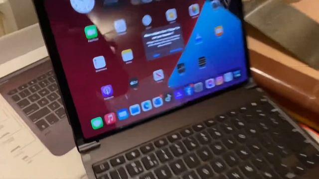 Brydge 11.0 Pro+ wireless keyboard with trackpad for iPad Pro 11 inch￼ смотреть онлайн