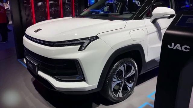 До конца года на АЗЛК соберут 600 «Москвичей». Но что это будут за машины? смотреть онлайн