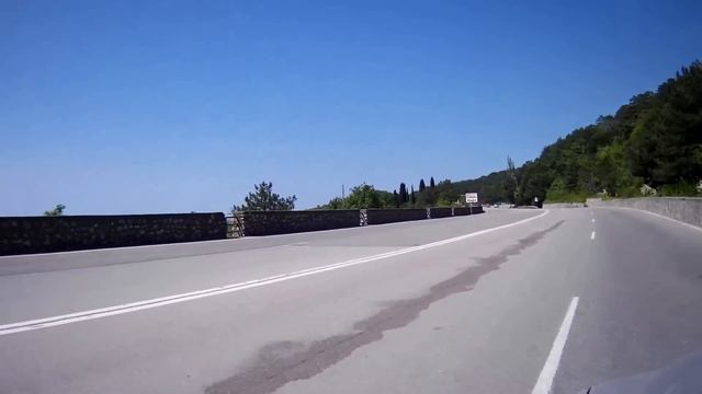 По дороге Южного берега Крыма в Мае 2015 смотреть онлайн
