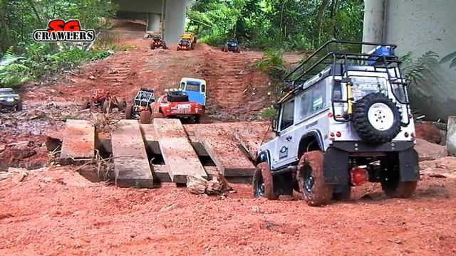 11 RC Trucks Scale Offroad 4x4 Adventures - Showtime Scx10 Land Rover Defender Rc4wd Wraith