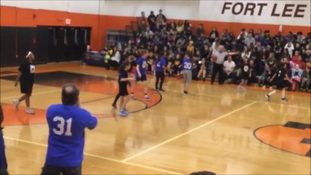 Fort Lee D.A.R.E. Basketball 2018 - Consolation Game School #3 Tigers vs. School #4 Penguins смотреть онлайн