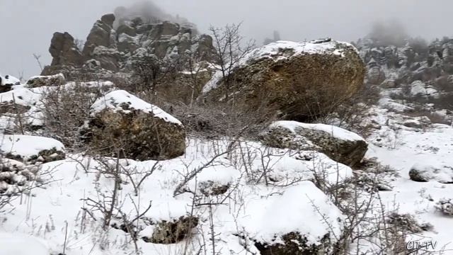 Гора Южная Демерджи. Долина Привидений в феврале смотреть онлайн