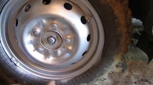 Регулировка подшипников ступицы НИВА. Затяжка гайки ступицы НИВЫ. Просто . lada niva