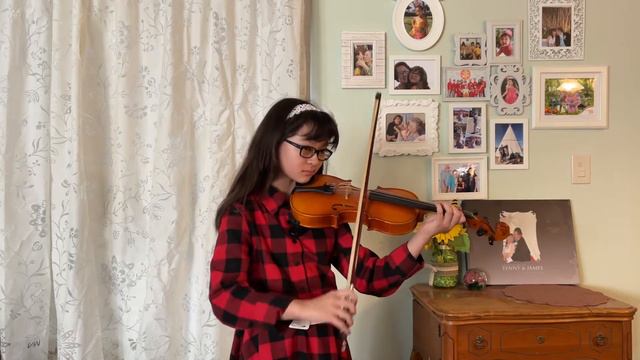Violin Winter Recital - Moto Perpetuo (Carl Bohm) смотреть онлайн