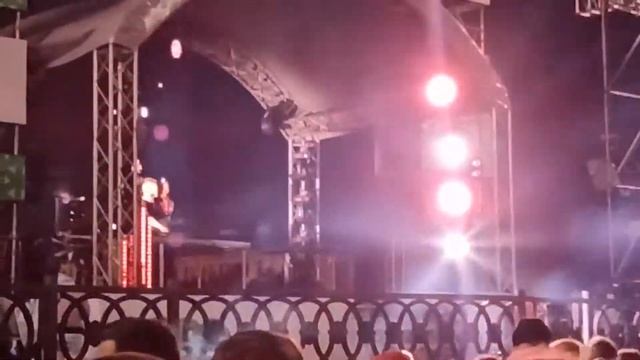 Дискотека на день города смотреть онлайн