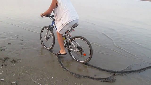 Азовское море на велосипеде смотреть онлайн