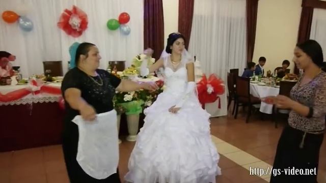 Цыганская свадьба. Шик и роскошь. Руслан и Настя, часть 4 смотреть онлайн