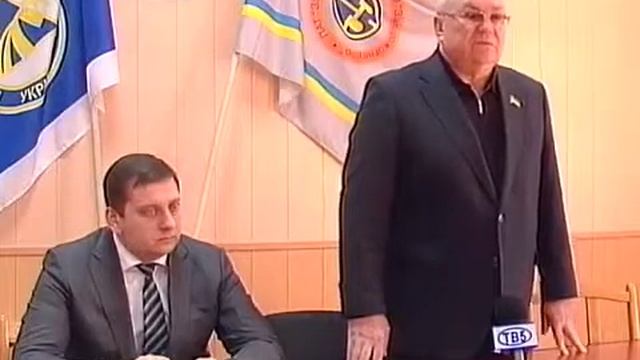 Встреча огнеупорщиков с нардепом смотреть онлайн