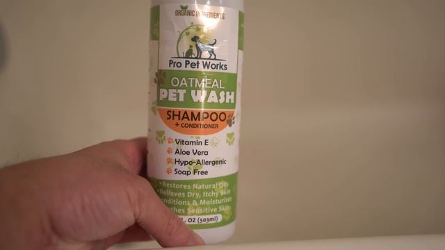 How to Bathe your Cat that Hates Water (6 Step Tutorial) | The Cat Butler смотреть онлайн