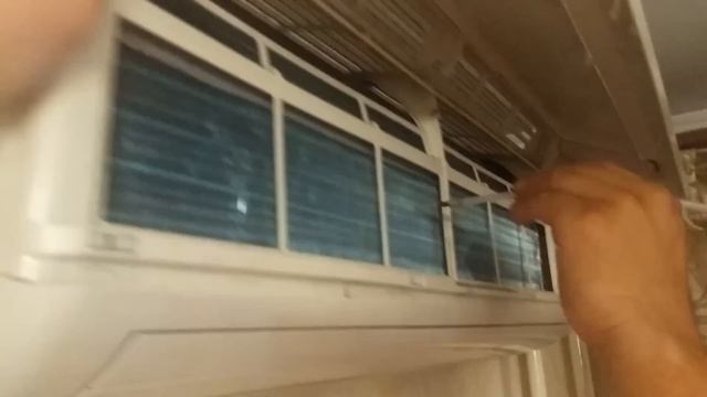 Чистка домашнего кондиционера своими руками с использованием очистителя Керри для кондиционеров смотреть онлайн