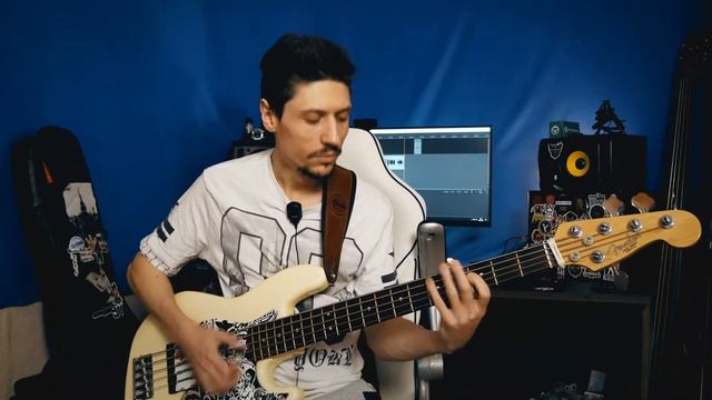 Как играть слэп грув(Groove) на бас гитаре смотреть онлайн